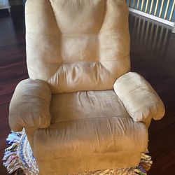 2 Recliners