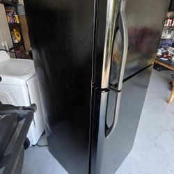 Kenmore Fridge Working Good
