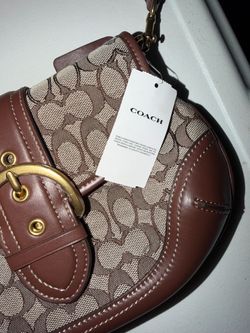 COACH POCKET BOOK