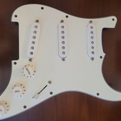 DiMarzio Loaded Stratocaster Pickguard