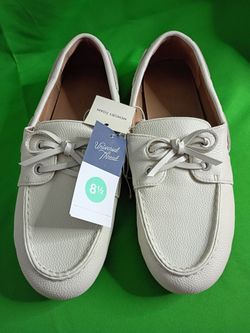 New Universal Thread Leather Loafers Size 8.5