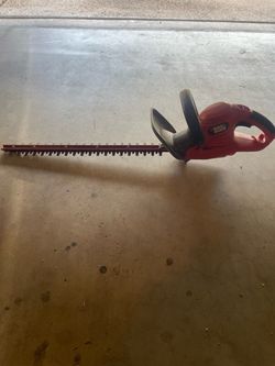 Hedge Trimmer - Black & Decker