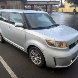 2009 Scion xB