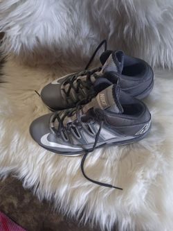 Men's (NIKE  MAX AIR) size 8