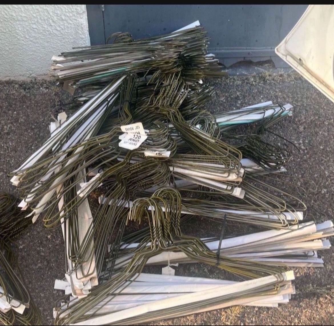 Metal Clothing Hangers