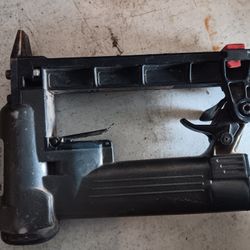 Short Nose Rainco Air Staple Gun