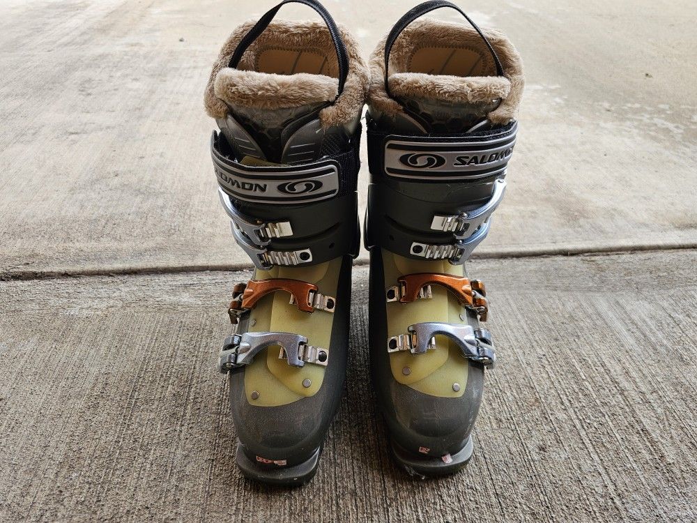 Salomon Performa 8 Ski Boots