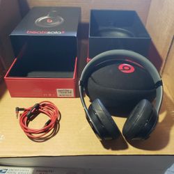 BEATS SOLO 2 Headphones 