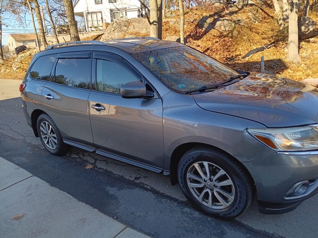 2015 Nissan Pathfinder