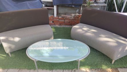 Modern Lounge Chair Set with Coffee Table