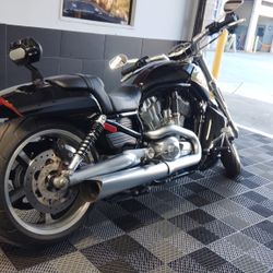 2015 Harley Davidson Vrod