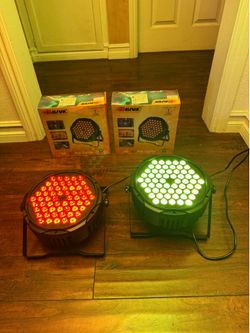 2 BAISUN 60 LED RGB Par stage Lights -changing color LED Dj house Party lights  Quantity: 2 complete units (lights + original boxes) Detailed Descript