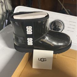 UGG BOOTS