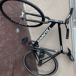 Tsunami Size 56 Fixie Maxed Out 