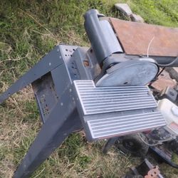 Belt Sander / Disc Sander Comb It Has Wear And Tear But Still Works Great 