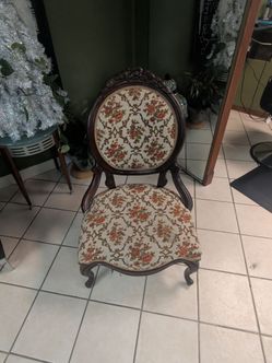 Victorian antique chair