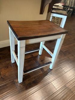 Barstools (set Of 4)