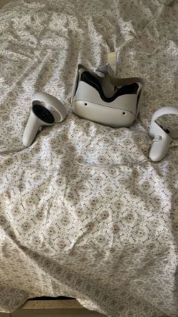 Meta Quest 2 (MESSAGE ME FOR A GOOD OFFER)