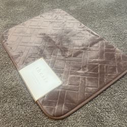 New Pink Rose Gold Soft Velvet Memory Foam Bath Mat 17x24”