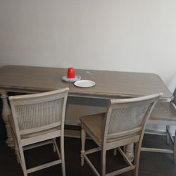 Kitchen Table And Chairs