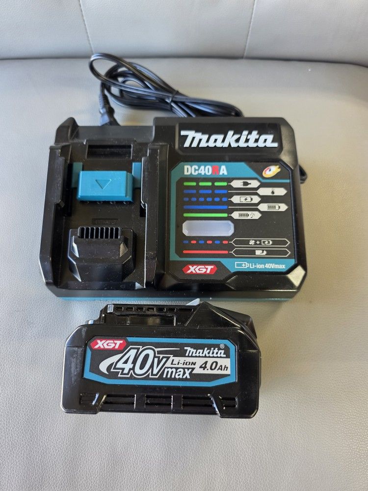 Makita 40V max XGT 4.0Ah Battery and Charger Starter Pack, BL4040, DC40RA (4.0Ah)