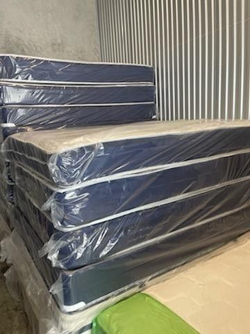 Mattresses: twin, full , queen regular , Colchon Nuevo Colchones plush or pillow top available cama bed mattress Home & Garden