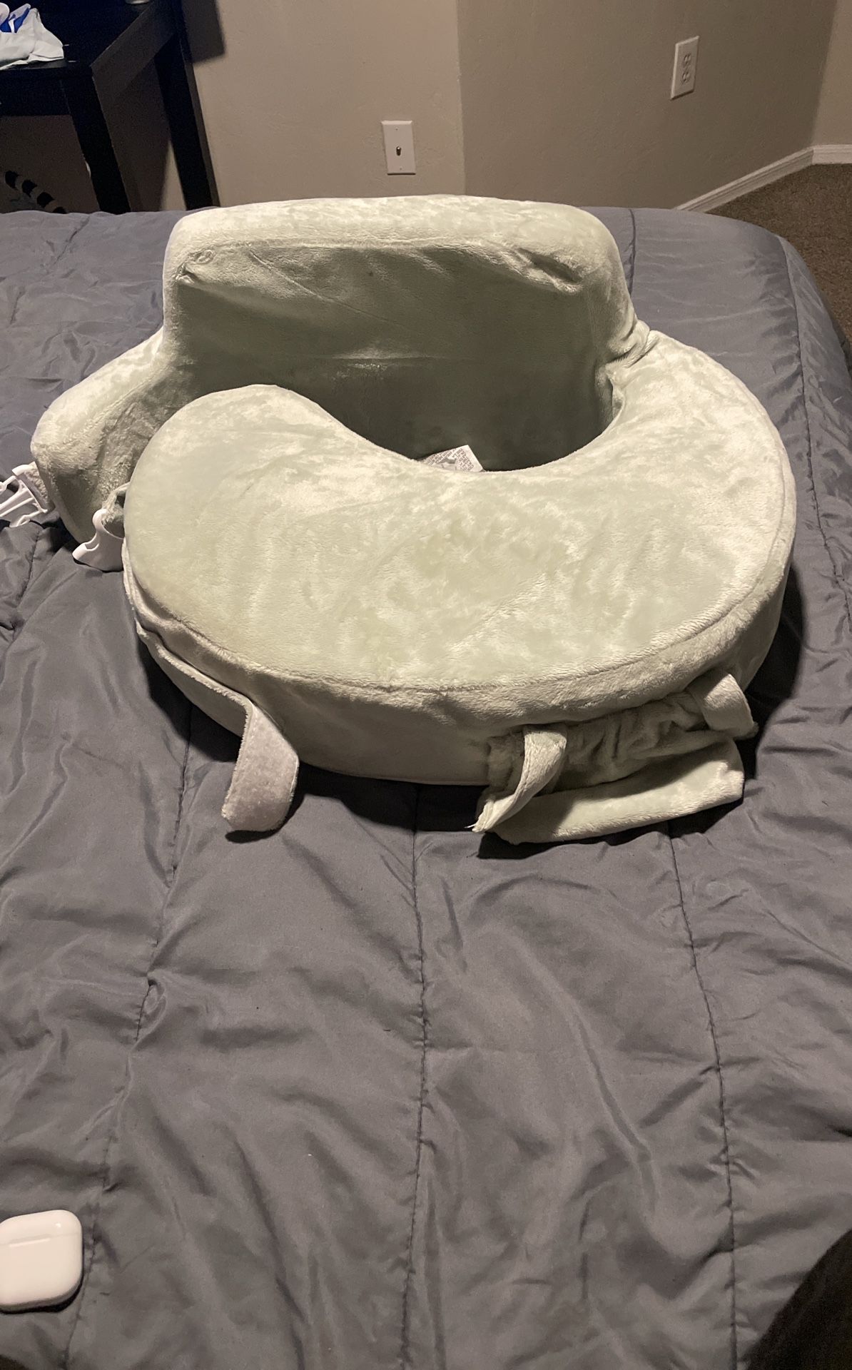 My Brest Friend- Super Deluxe Nursing pillow