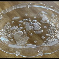 Vintage 1980’s Mikasa Holiday Classic Frosted Oval Dish Angels, Trees And Stars