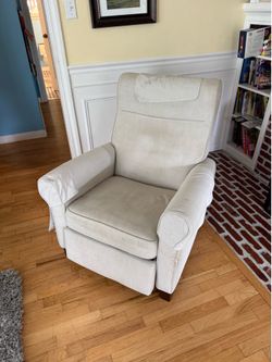 Free: Recliner Chair