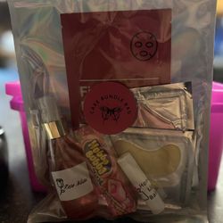 Gift Care Bundle Bags 