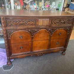 Antique Dresser Chest Of Drawers Solid Wood Drawers Work Great 48 By 34 By 20