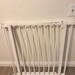 2 Baby Gates – Adjustable Width