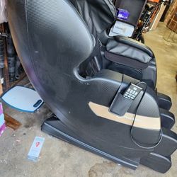 Real Relax Full Body Bluetooth Massage Chair 