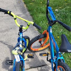 2 Child Bikes With Training Wheels