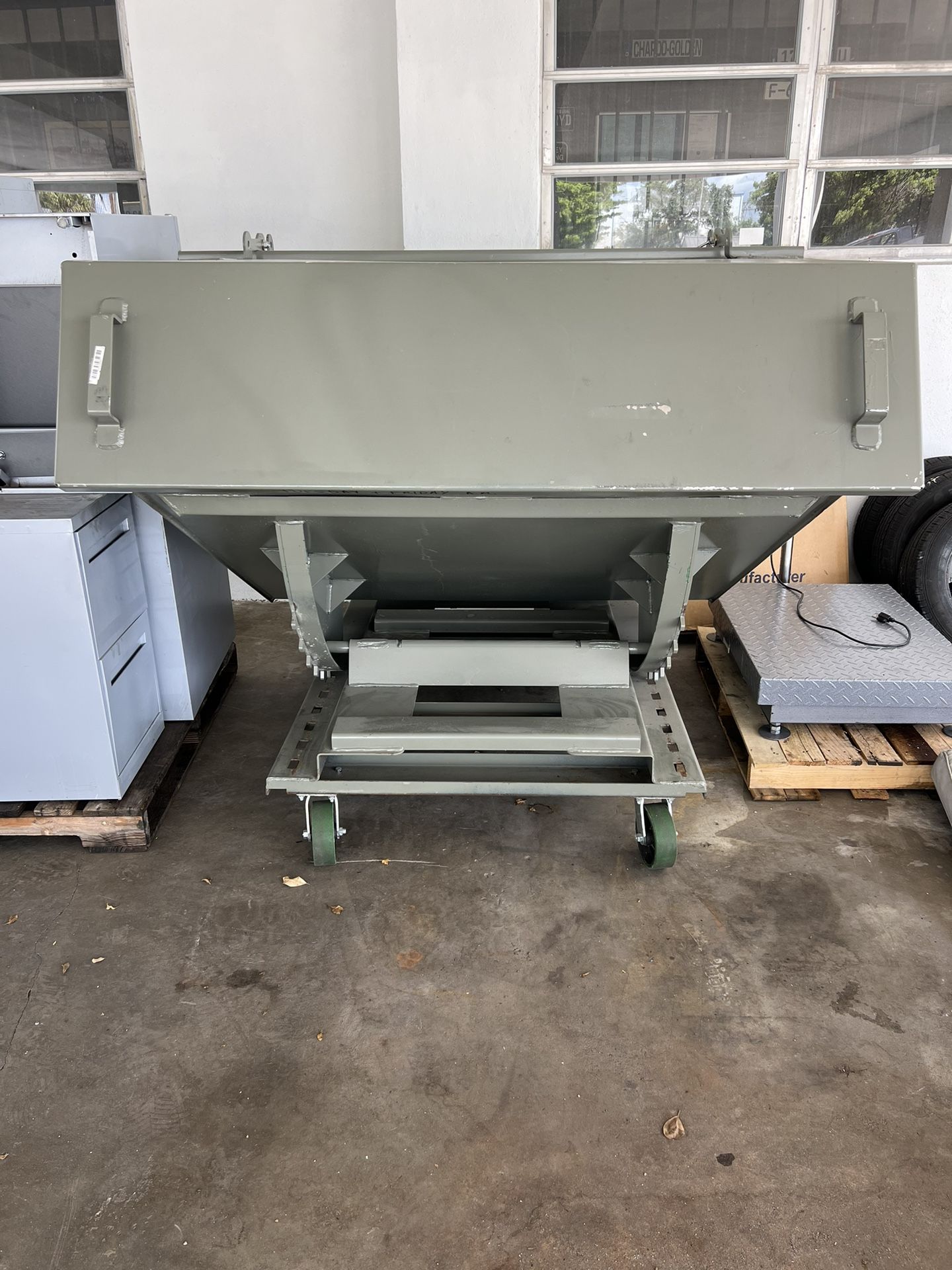 Hippo Hopper HH32LD 2 CY