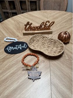 Lot of Fall & Autumn Décor Accents 🍁🎃