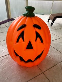 Halloween outside decor