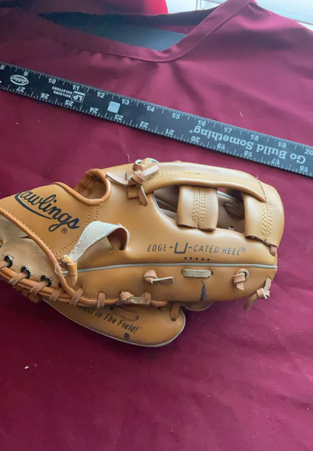 9 1/2 Inch Rawlings Glove For Kids