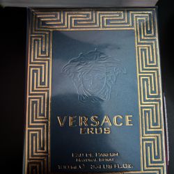 Versace eros 