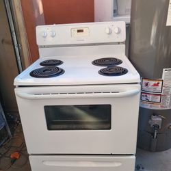 Electric Stove In Good Condition And Warranty Works Great 19th Ave And Baseline 