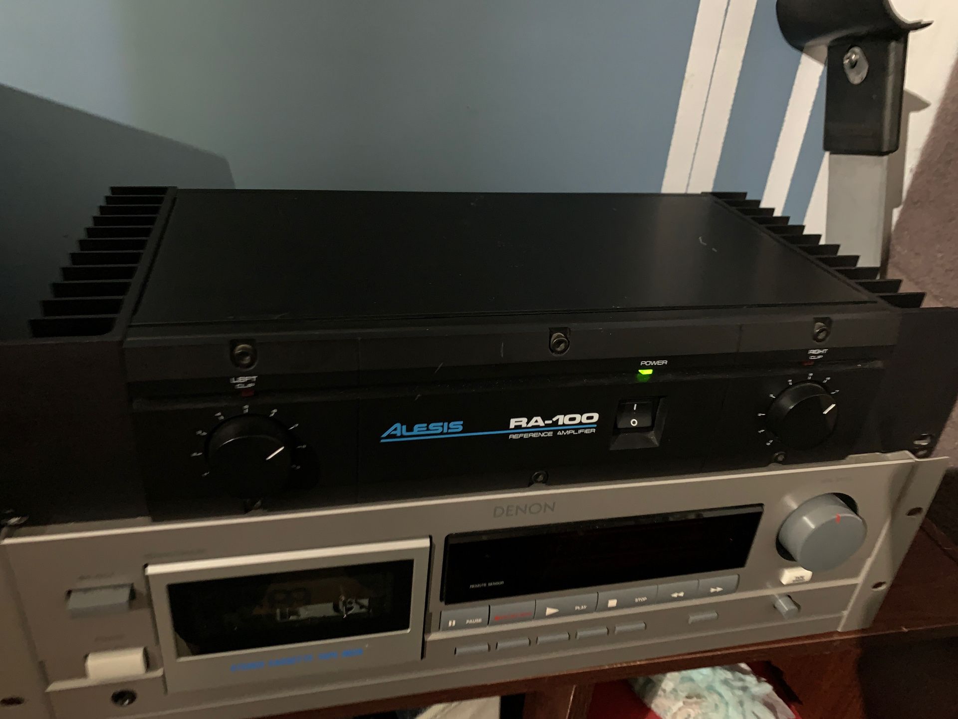 Alesia RA-100 amplifier-