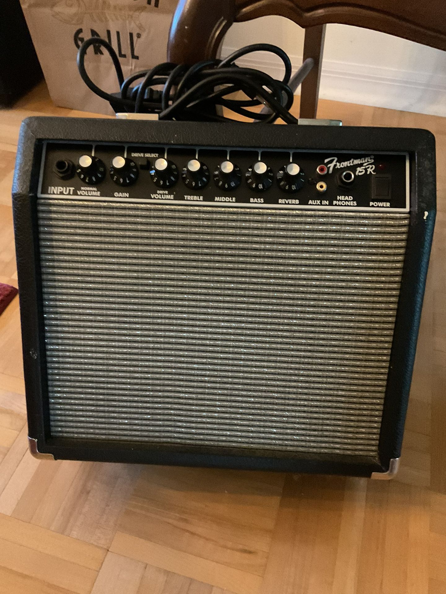AMP..Fender Frontman 15R ,Works excellent, Senior owned..Check pics..Amazing sound for the size  The Fender Frontman 15R Practice Amp Type PR 495 is a