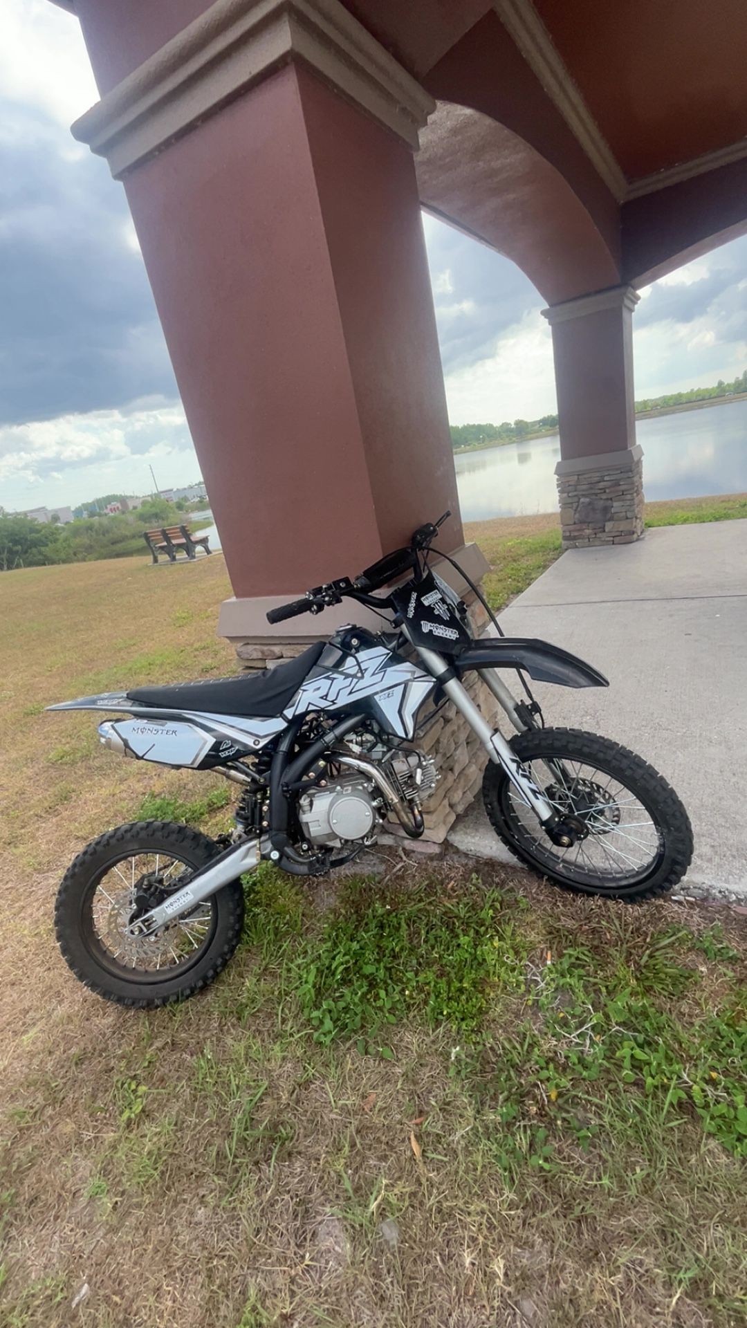 Apollo 125cc X18