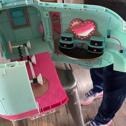 LOL Doll Van
