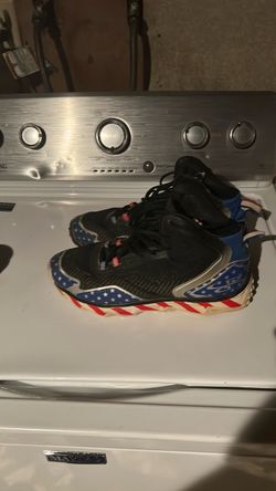 Men’s turf shoes