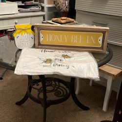 Bee decorations.
