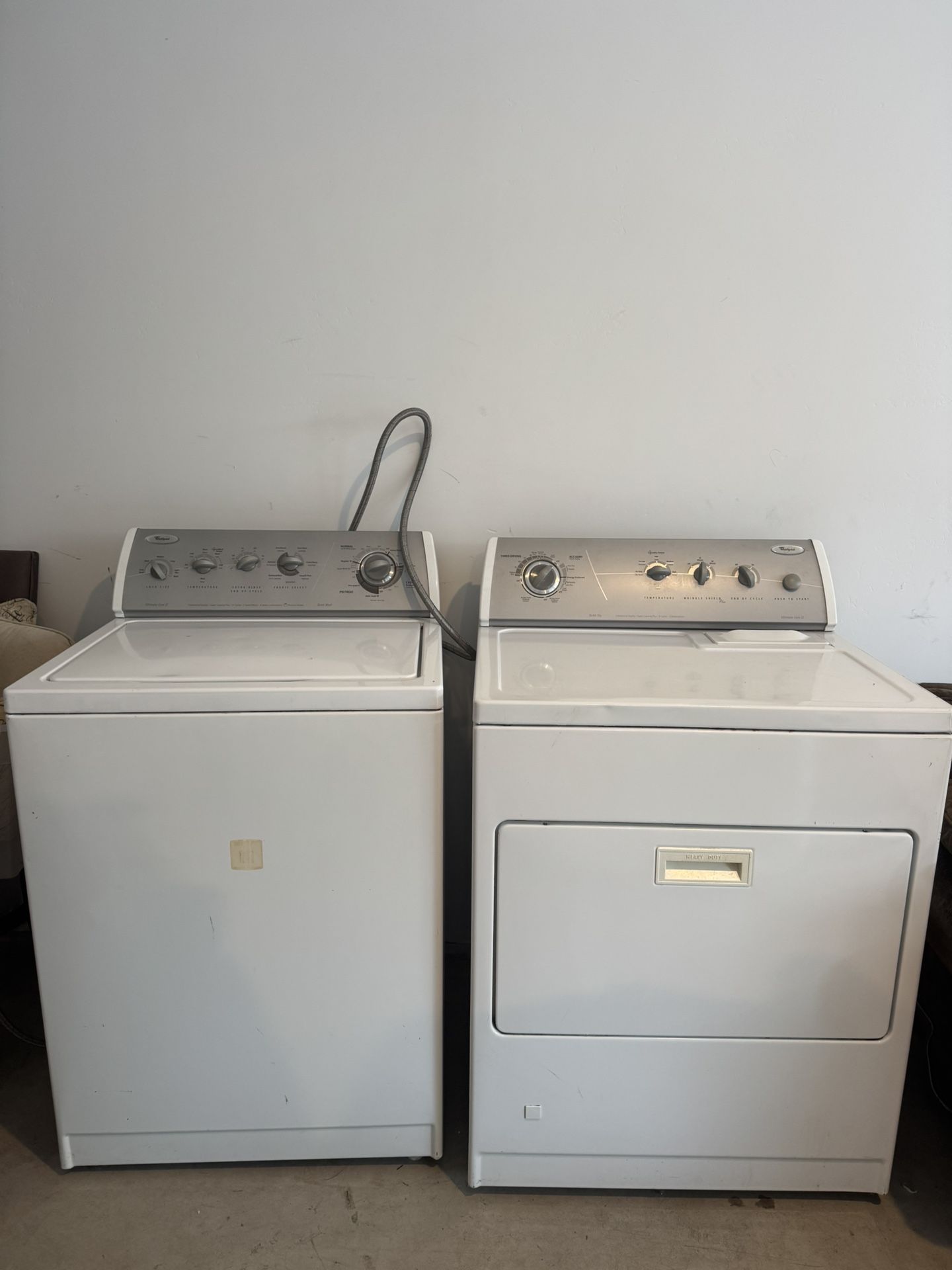 Side by Side Washer and Dryer Set
