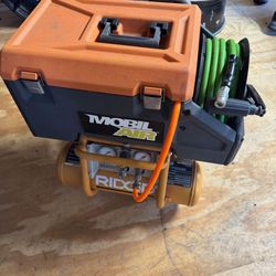 2.5 Gallon Rigid Air Compressor