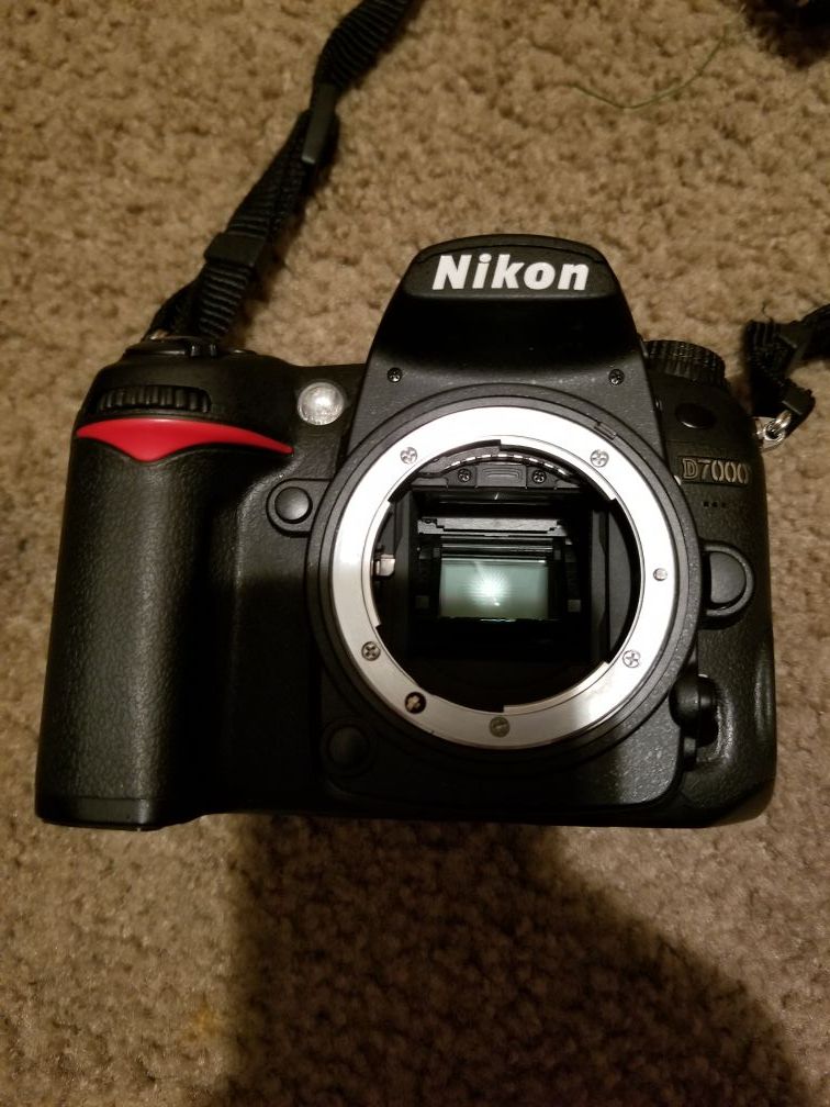 Nikon D7000