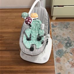 4moms MamaRoo Multi-Motion Baby Swing